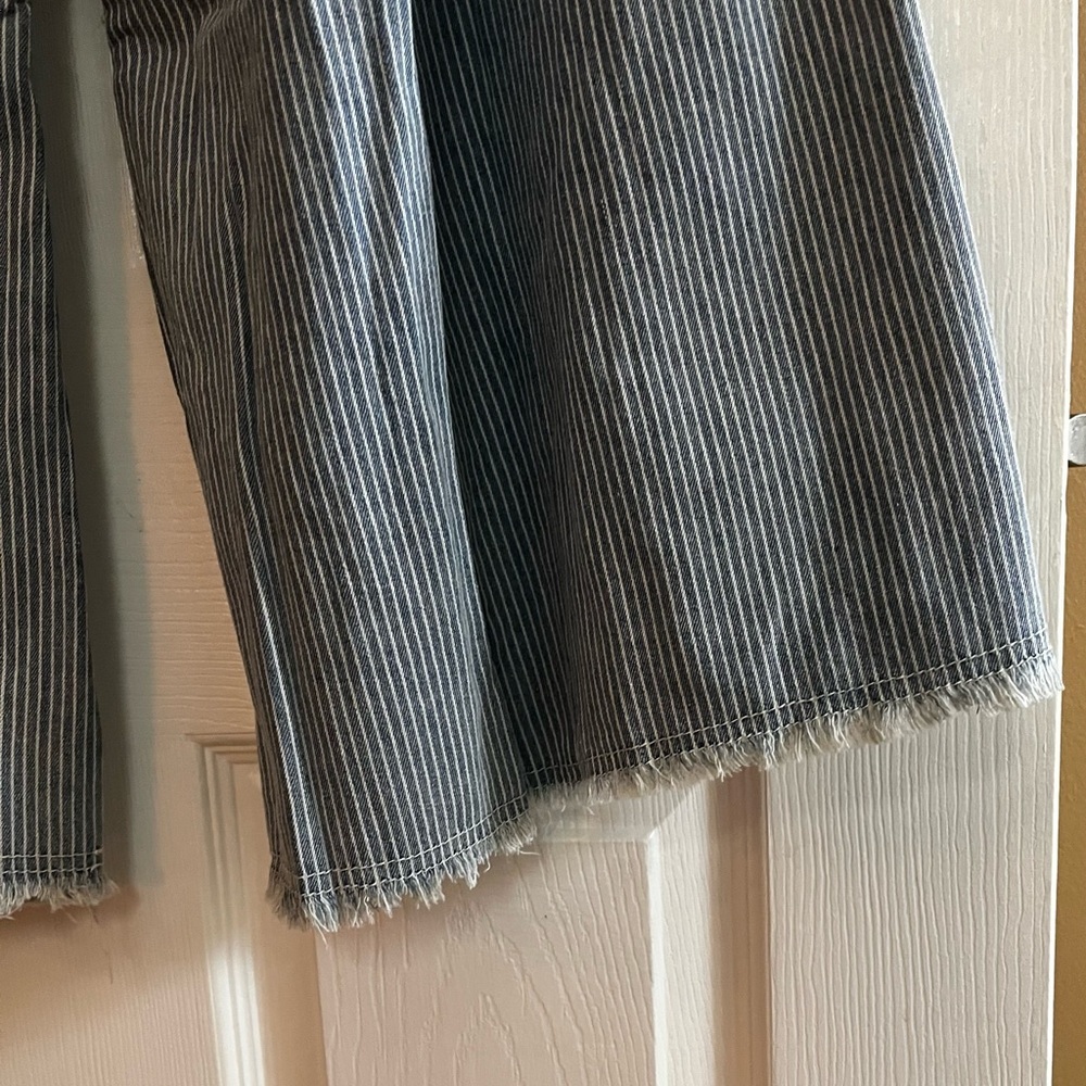 POL-Women’s NWOT Blue and White Denim Striped BoHo Wide Leg Pants Size S - Picture 7 of 9